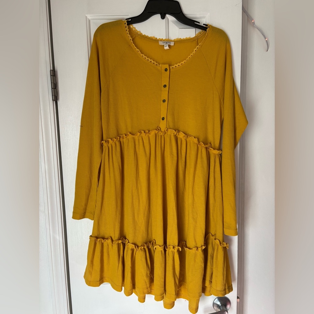 Umgee Mustard Crochet Trim Top